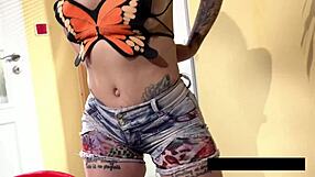 Inked latina lina jones enjoys a piss-soaked toy session