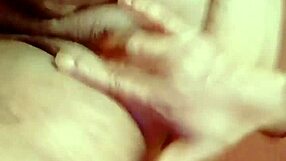 Sundaydogood614 update 312: Shaved pussy close-up on July 13