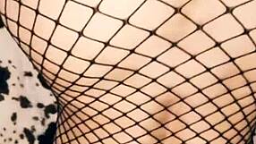 Amateur POV Fuck with Friend's Sister in Stockings. Wet MILF Gets Hardcore Action.