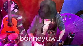 Bartender pays Bonney for dildo sucking.