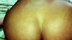 Voy a sentarme en tu verga y tu me la meteras en mi ano