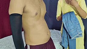 Indian Girl In Kurta Salwar Fucks Her Boyfriend