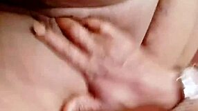 Sundaydogood614 update 312: Shaved pussy close-up on July 13