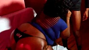 Big Butt Pregnant 19 Year Old