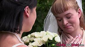Aussie bride feels intense pleasure from lesbian fingering