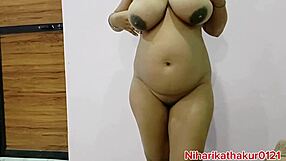 ¿Por qué el coño virgen de esta madura embarazada se siente tan tentador?