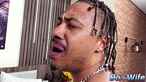 Husband and black guy double penetrate Leticia Leite?