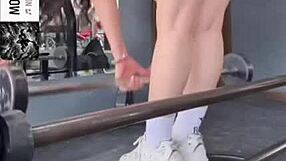 gym nalgona showing off her big culote 😍