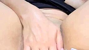 Squirt con Dedos en Solitario - Coño Explosivo y Mojado a Chorros