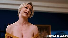 dee williams becomes more intimate with melody marks which leads to a sensual session as they both explore what makes each other truly beautiful?