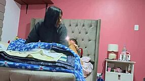 girlfriend's parents leave us alone for horny homemade sex?