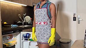 Cleaning Girl Ditches Work To Swallow My Big Cock!