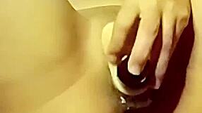 Jovencita Plays With Huge Toys