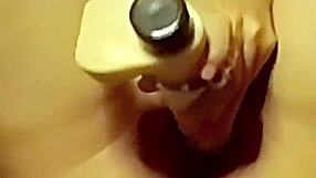 Jovencita Plays With Huge Toys