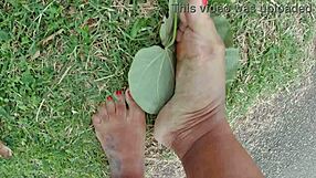 i walk barefoot on street and beach dirtying my feet for fetish