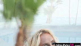 Classy Blonde MILF Jennifer Vaughn Poses Nude In Heels