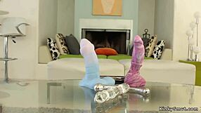 Lesbians Rimming And Gaping In Kinky Fetish