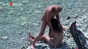 Beach Slut Gives Head and Gets Fucked!