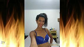 Amateur wife brunette in blue lingerie gets uncensored action