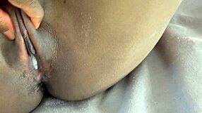 Desi Indian Married Teen 18+ Girl asks, Cheating with pakistani boyfriend?