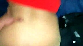 Rica gordita venezolana culona con colombiano le encanta en cuatro 4k