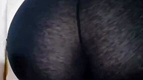 Doña Mary On All Fours