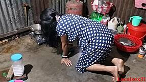 Village girl gives best doggystyle fuck outdoors! Indian milf takes cum in mouth on ranch.