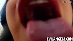 Cami Strell Squirts Hard!