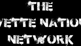 Mature sara jay twerks beautiful ass with feet and pussy tease.