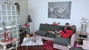 milf vanesa teaches young guy to fuck?