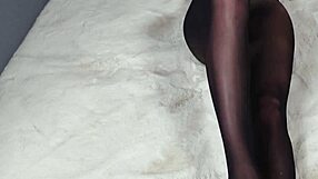 Amatör külotlu dev götünü öğütüp amını ovuşturuyor POV