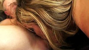 Skinny mature cougar in a sensual encounter