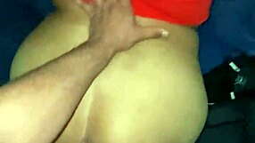 Rica gordita venezolana culona con colombiano le encanta en cuatro 4k