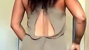 La Congolaise Dances With Her Juicy African Ass