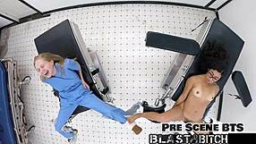 ירך של ג'סמין רוז מתפוצצת בזרע בגרסת POV