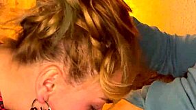 Closeup wet sloppy facefuck delivers best blowjob ever