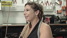 Submissive Farrah Dominated After Blowjob!