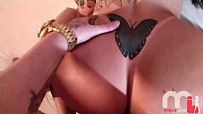 elisa sanches aceitou ser o presente do meu parente safado n�s 3 fodemos gostoso