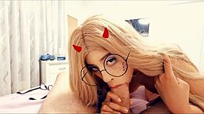 young latina diablita sucks big cock homemade