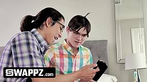 Fit teen stepsiblings in living room jizz session with handjob and cowgirl