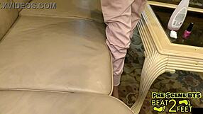 Aria Nicole PAINTS Her Tootsies On Beat2FeetCom