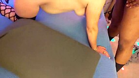 Hotwife Steffi Silver enjoys a thrilling gangbang session