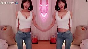 Bj Winter Does Sexy Dance