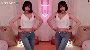 Bj Winter Does Sexy Dance