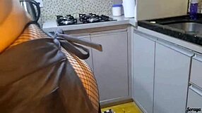 Caught mother-in-law naked in the kitchen, ready for action