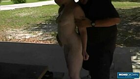 Horny muškarci naizmenično jebu Faith Crisis slatku pičku u misionarskoj i savijenoj pozi