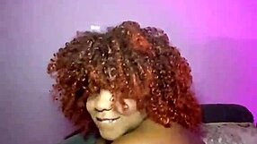 hermanastra se fue a la cama sin usar bragas