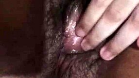 Teen Loves Rubbing Her Virgin Pussy