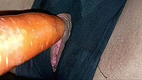 squirting in a car during quickie fucking with moaning babe in public outdoor spot