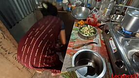 Suggestive kitchen fuck with deepthroat and anal in doggystyle by Localsex31.